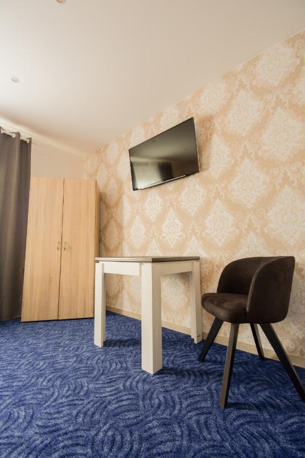 Mainzimmer - Business Apartments Hasloch  Luaran gambar