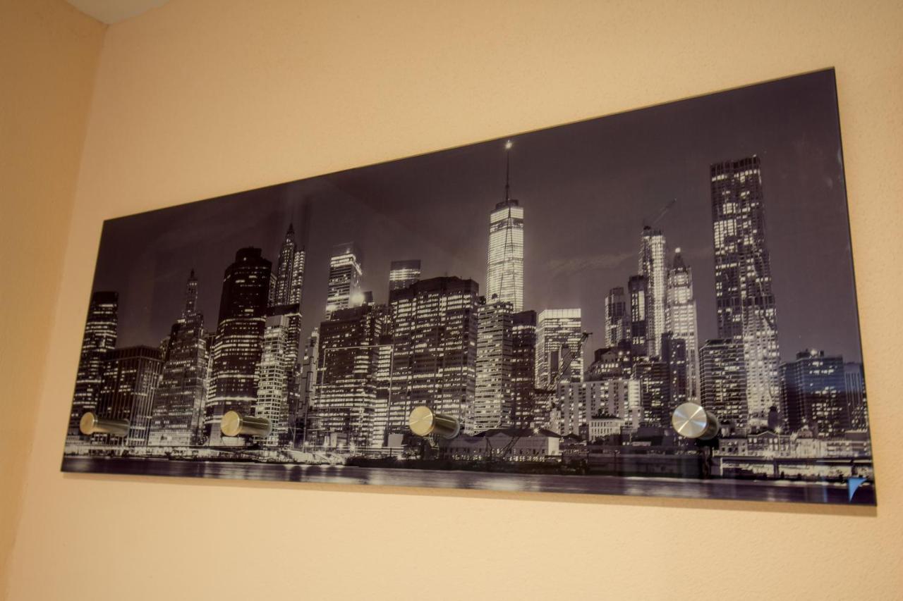 Mainzimmer - Business Apartments Hasloch  Luaran gambar